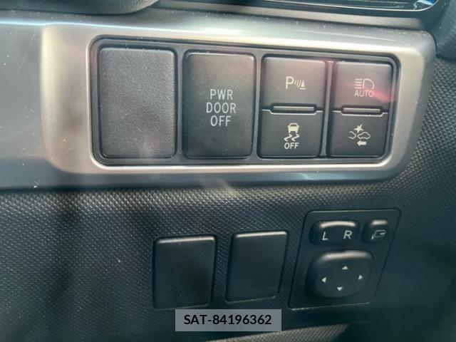 Toyota ESTIMA 2018-03 7218218-15