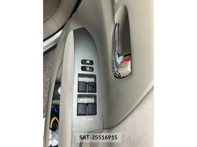 Toyota ESTIMA 2006-03 7218184-9