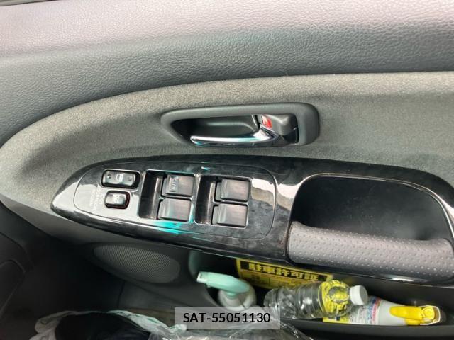 Toyota ESTIMA 2005-05 7218181-19