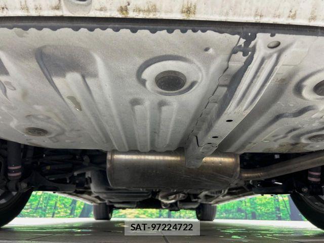 Toyota ESTIMA 2015-09 7218207-19
