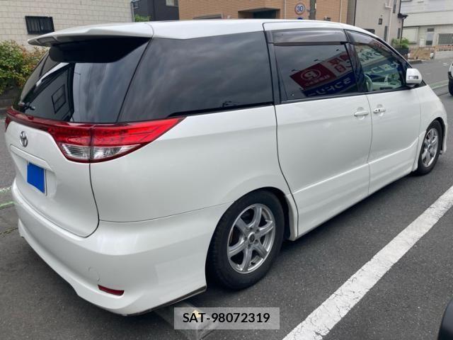 Toyota ESTIMA 2009-09 7218194-4