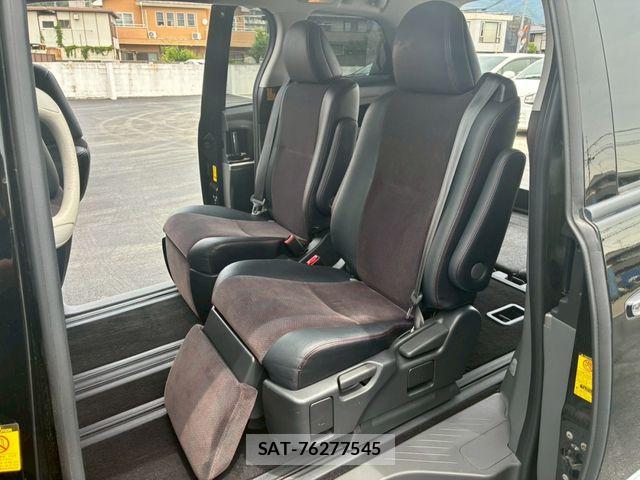 Toyota ESTIMA 2011-09 7218205-12