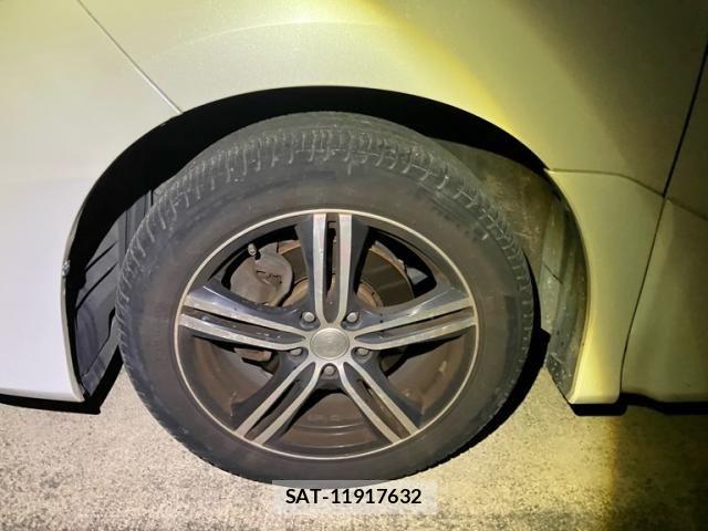 Toyota ESTIMA 2010-07 7250746-8