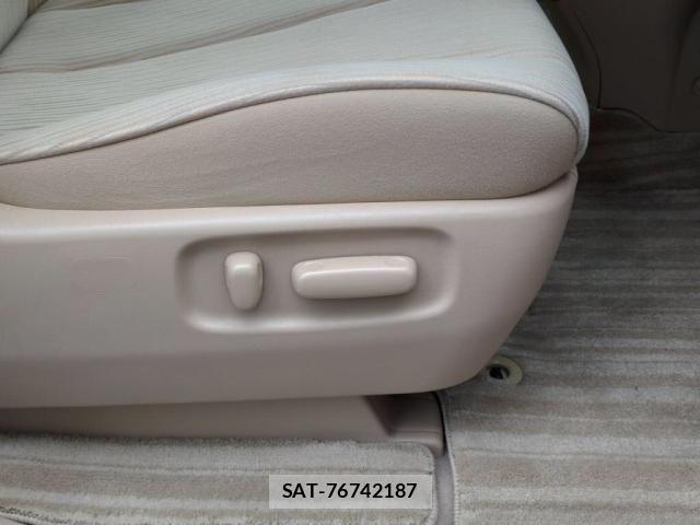 Toyota ESTIMA 2015-04 7250737-13
