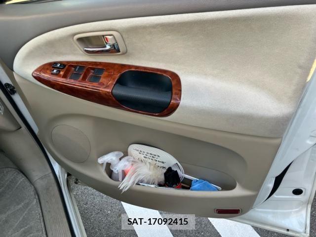 Toyota ESTIMA 2004-03 7250741-8