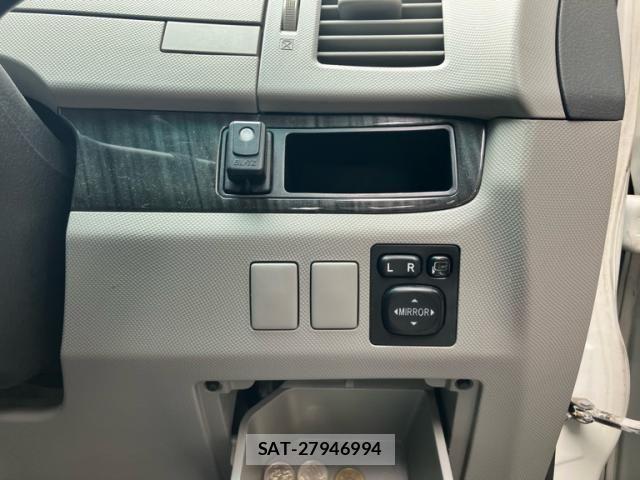 Toyota ESTIMA 2006-03 7326961-11