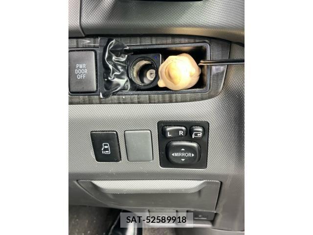 Toyota ESTIMA 2009-07 7357678-17