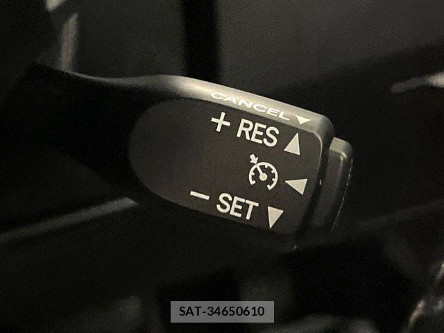 Toyota ESTIMA 2017-11 7357671-8