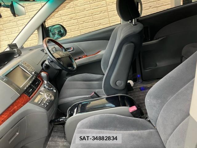 Toyota ESTIMA 2011-11 7357677-9