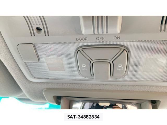 Toyota ESTIMA 2011-11 7357677-15
