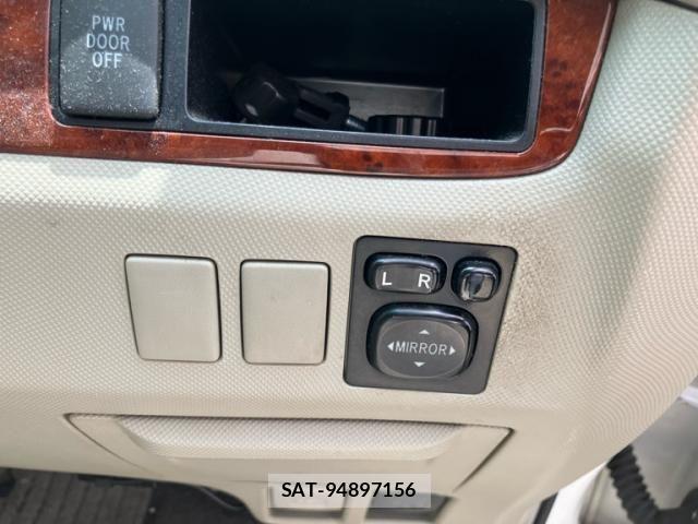 Toyota ESTIMA 2009-11 7357676-11