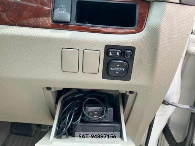 Toyota ESTIMA 2009-11 7357676-13