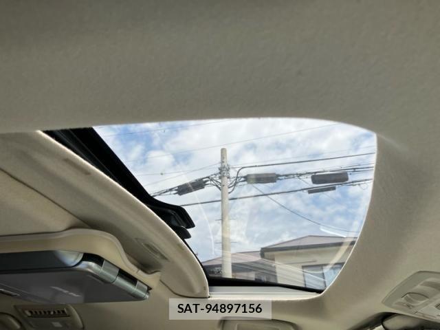 Toyota ESTIMA 2009-11 7357676-17