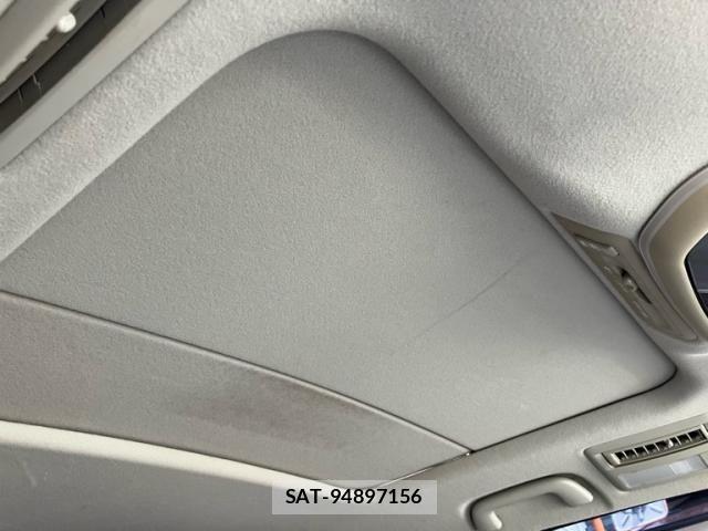 Toyota ESTIMA 2009-11 7357676-19