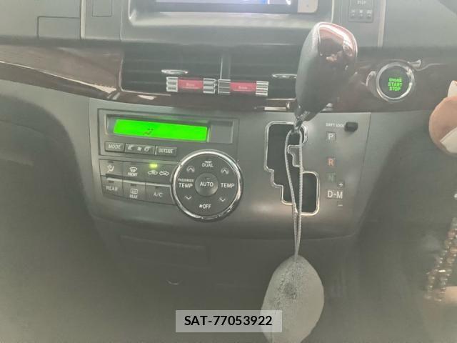 Toyota ESTIMA 2011-08 7357673-18