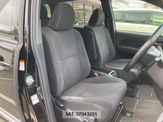 Toyota ESTIMA 2017-06 7392086-7