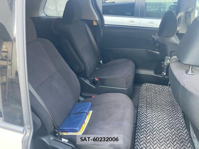 Toyota ESTIMA 2013-04 7392091-20