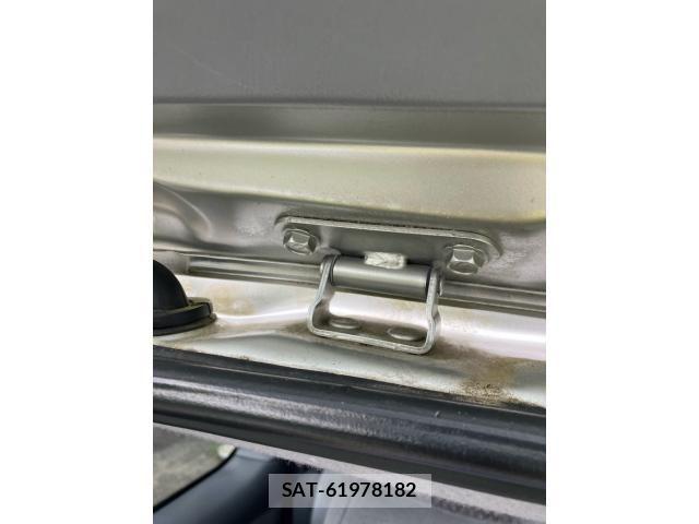 Toyota ESTIMA 2001-07 7392093-11