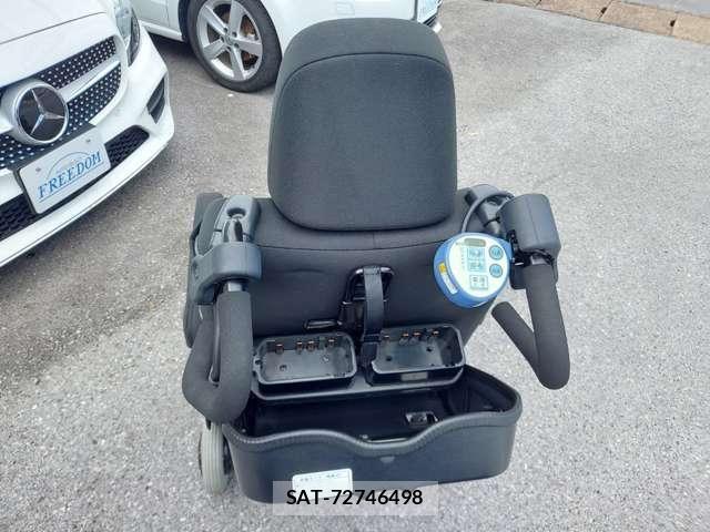 Toyota ESTIMA 2015-09 7454174-23