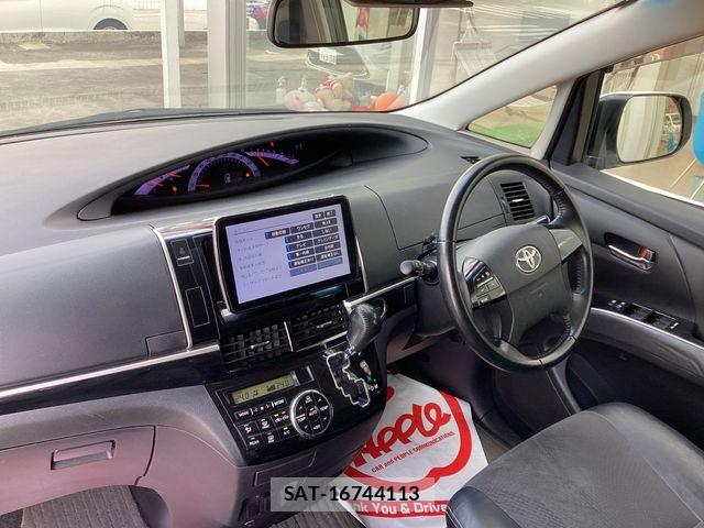 Toyota ESTIMA 2013-10 7500487-1
