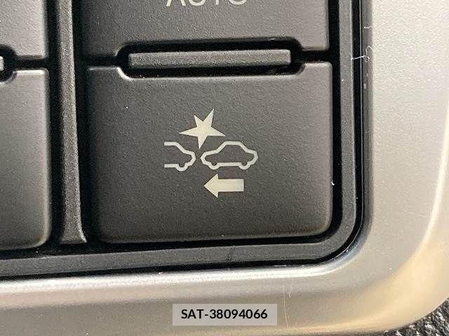 Toyota ESTIMA 2017-07 7500482-9