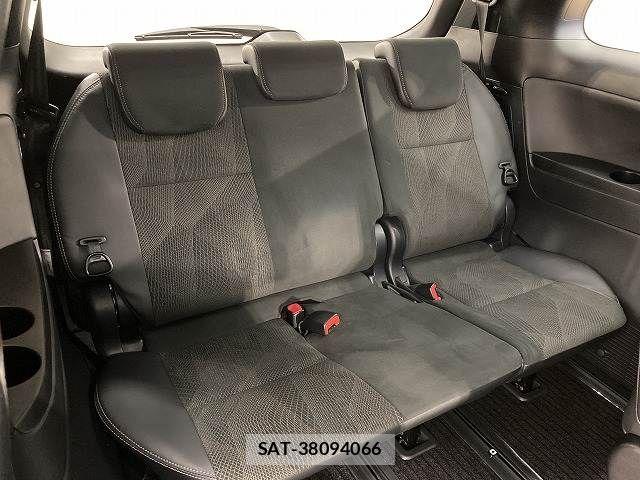 Toyota ESTIMA 2017-07 7500482-6