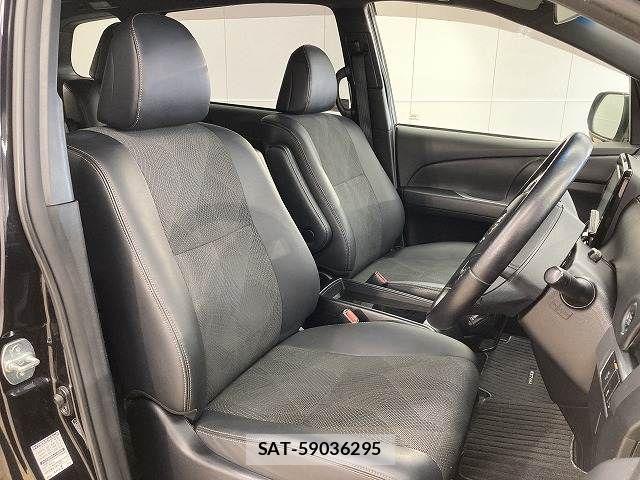 Toyota ESTIMA 2016-12 7500483-4