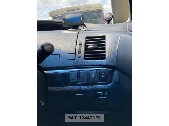 Toyota ESTIMA 2013-10 7616442-21