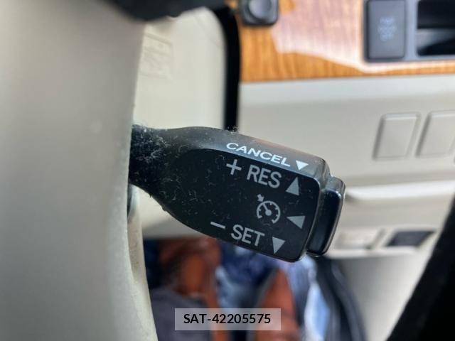 Toyota ESTIMA 2011-11 7616446-13
