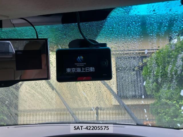 Toyota ESTIMA 2011-11 7616446-18