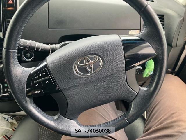 Toyota ESTIMA 2013-07 7616445-19
