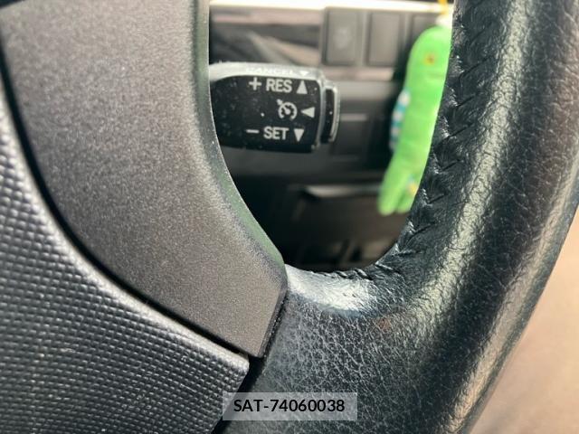 Toyota ESTIMA 2013-07 7616445-20