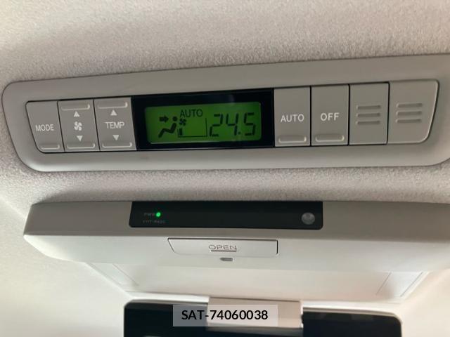 Toyota ESTIMA 2013-07 7616445-28