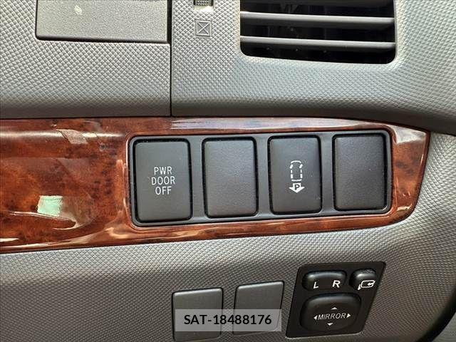 Toyota ESTIMA 2010-03 7616447-21