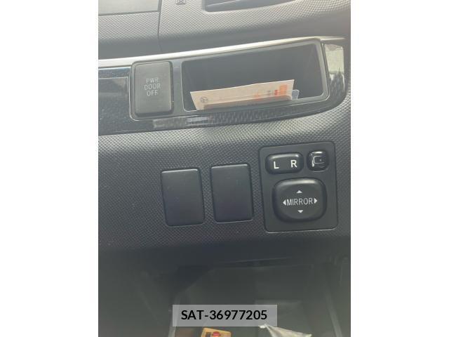Toyota ESTIMA 2014-03 7723149-19