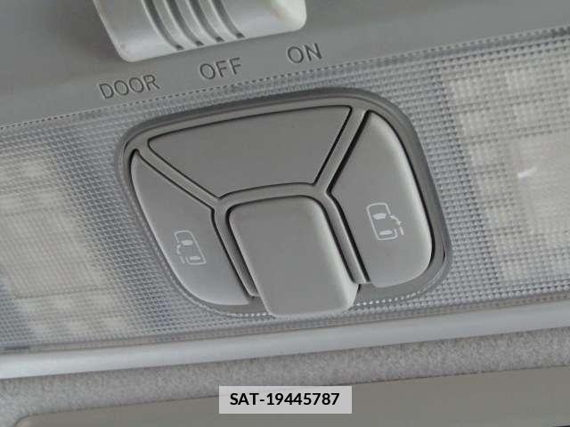 Toyota ESTIMA 2012-06 7784731-4