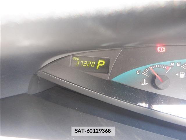Toyota ESTIMA 2014-04 7784736-9