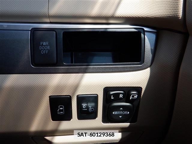 Toyota ESTIMA 2014-04 7784736-11
