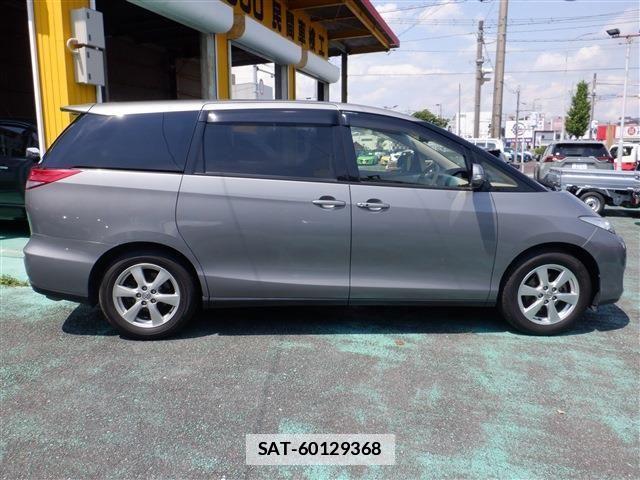 Toyota ESTIMA 2014-04 7784736-21