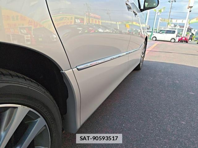 Toyota ESTIMA 2017-07 7784745-8