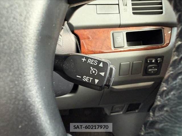 Toyota ESTIMA 2011-11 7876352-26