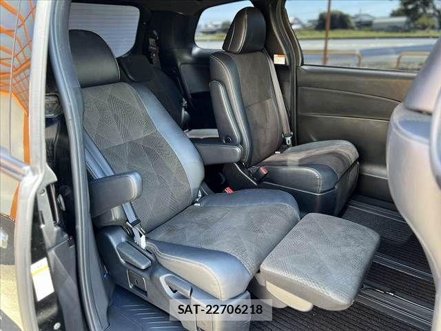 Toyota ESTIMA 2017-04 7876339-20