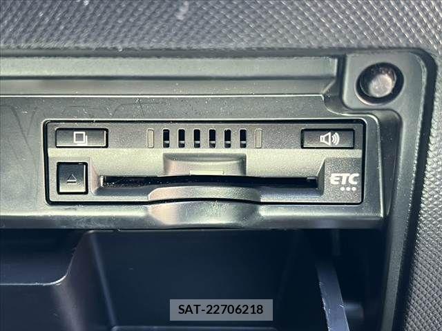 Toyota ESTIMA 2017-04 7876339-25
