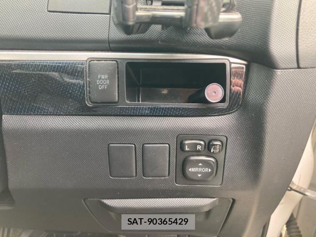Toyota ESTIMA 2012-07 7876363-16