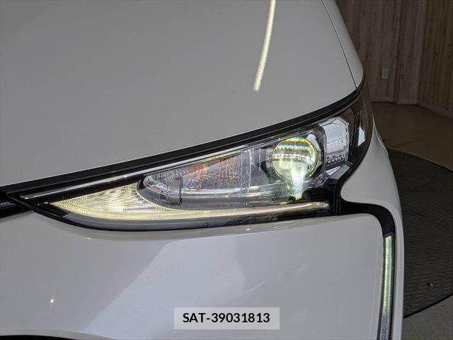 Toyota ESTIMA 2018-06 7902580-12