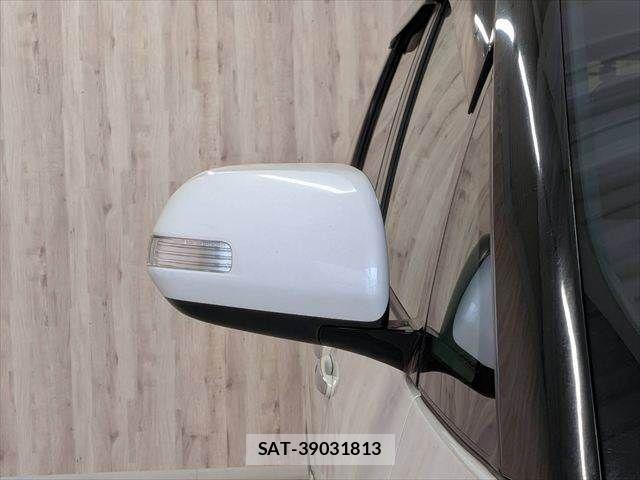 Toyota ESTIMA 2018-06 7902580-24