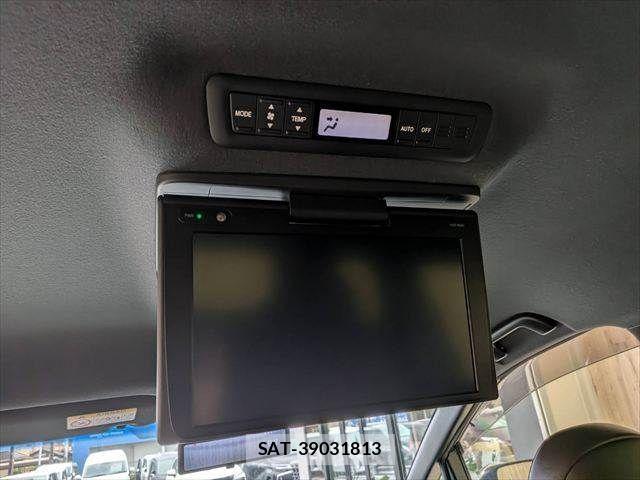 Toyota ESTIMA 2018-06 7902580-5