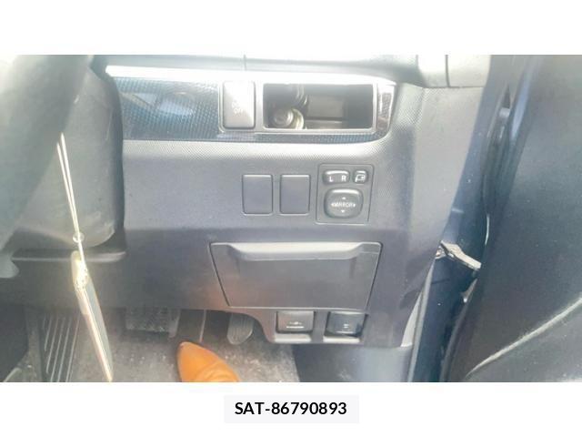 Toyota ESTIMA 2012-07 7961539-15