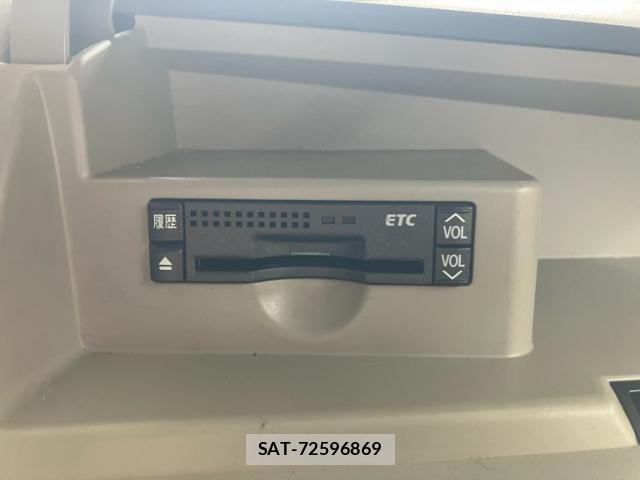 Toyota ESTIMA 2007-05 7961542-18