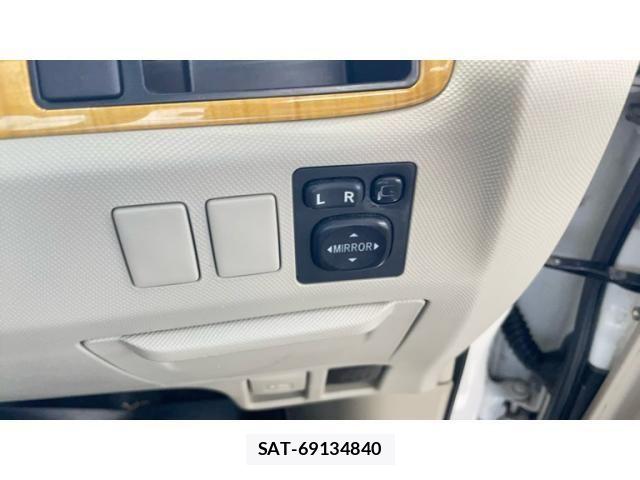 Toyota ESTIMA 2007-10 7961543-10